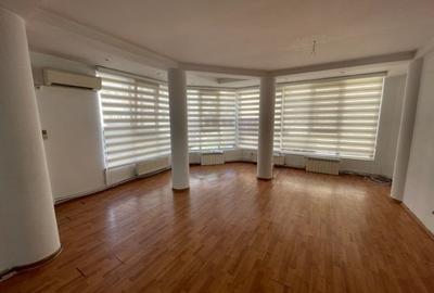 Spatiu comercial in Centrul orasului - 5