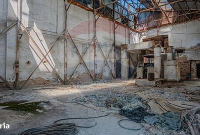 Spațiu comercial, de 12,000 mp, în Central - 18