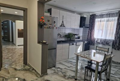 Apartament cu 2 camere semidecomandat în Cetate - 3