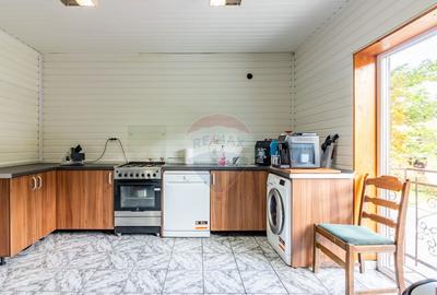 Vila/Pensiune de vanzare in Sinaia 450 mp, langa... - 7