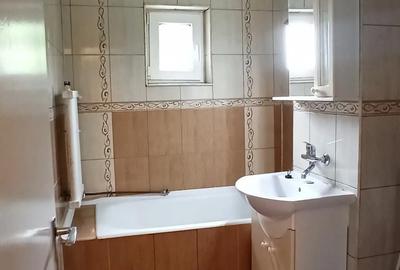 Apartament cu 3 camere semidecomandat în Micro 16 - 3