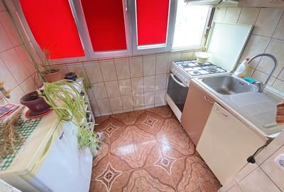 Apartament cu 3 camere semidecomandat în Mărgeanului - 7