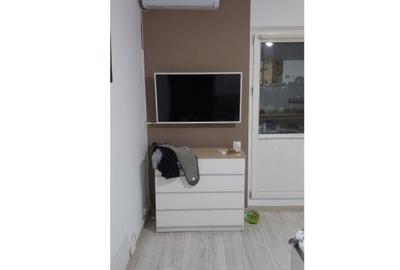 Apartament 3 camere Moll Vitan Apartament 3 camere Moll Vitan - 9