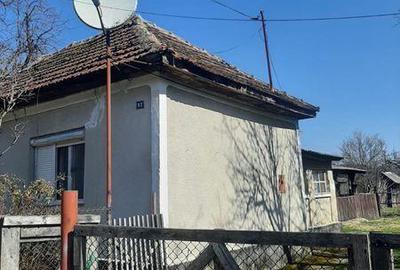 Casă cu 4 camere cu Teren 25 Mp în Orașu Nou - 3