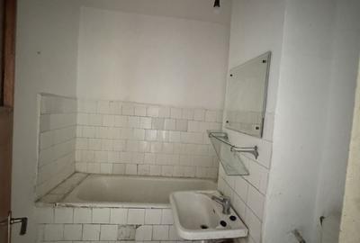 Apartament cu 3 camere decomandat în Militari - 3
