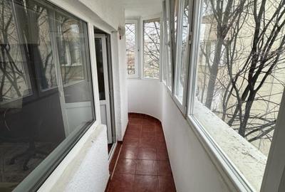 Direct proprietar/ Garsoniera Nerva Traian - 3