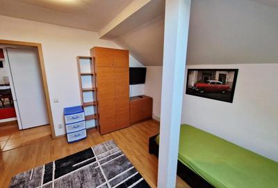 Apartament cu 2 camere decomandat în Girocului - 8