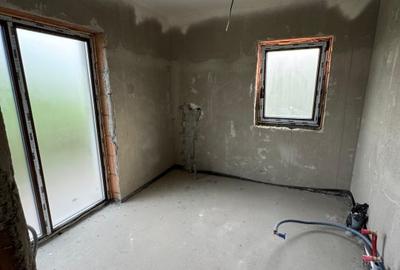 Oportunitate! Casa Semifinisata, 7 camere, 161mp, 3 minute de Floresti - 14