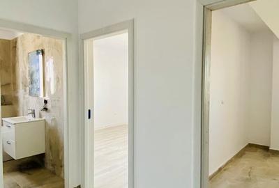 Apartament cu 6 camere decomandat în Hlincea - 9