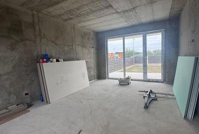 Casă cu 4 camere în Central - 5