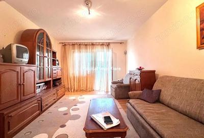 Apartament spatios ,decomandat 4 camere, etaj 2, Re?i?a. - 9