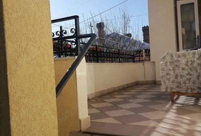 Casă cu 6 camere cu Teren 321 Mp în Central - 19