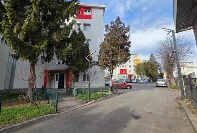 Apartament 3 camere Centru Valenii de Munte | Cartier modernizat in 2024 - 11