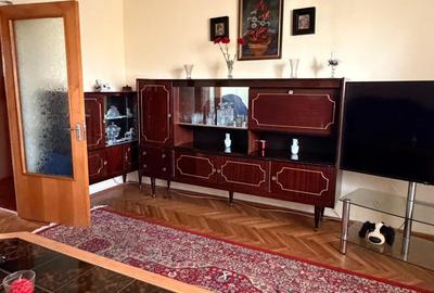 Apartament cu 4 camere decomandat în Micălaca - 2