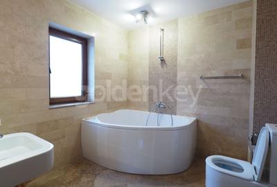 Vilă superba cu 8 camere, mobilata modern, piscina - 23