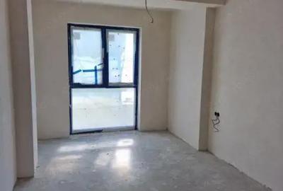 Apartament cu 3 camere decomandat în Săsar - 2