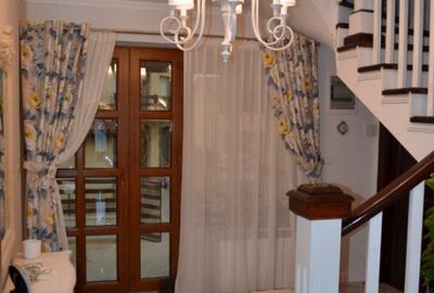 Vila de lux cu piscina, sauna si acces la lacul Casla - 3