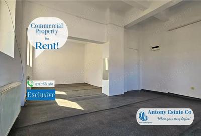 Spațiu comercial, de 40 mp, în Central - 4