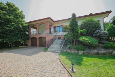 Vila mediteraneana premium cu piscina, de vanzare, zo...