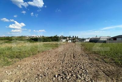 Teren de 477 mp, în Plaiul Vulcanești - 1