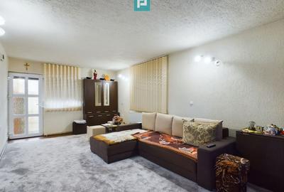 Casă cu 5 camere cu Teren 400 Mp în Utvin - 11