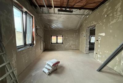 Spațiu comercial, de 560 mp, în Complex Studențesc - 19