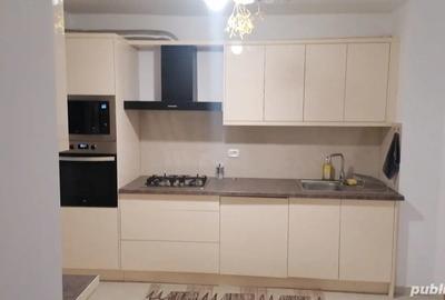 Persoana fizica vand apartament pe bulevardul 21 decembrie - 1
