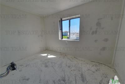 Duplex cu 8 camere cu Teren 318 Mp în Exterior Sud - 8