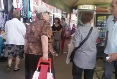 Spațiu comercial, de 45 mp, în Titan