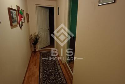 Casă individuală cu 4 camere cu Canalizare în Independenței - 2