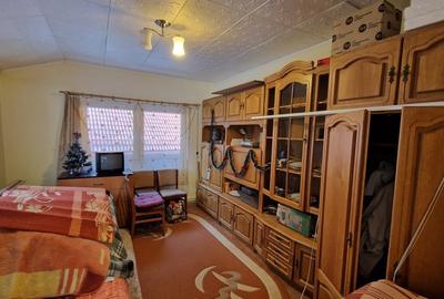 Casă cu 2 camere cu Teren 380 Mp în Valea Roșie - 9