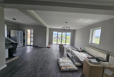 Casa de vanzare in fagaras - 2