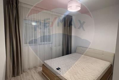 Apartament cu 4 camere în Central - 1