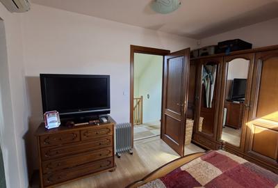 De vanzare casa singur in curte, 4 camere, Cart. Orizontului - 7
