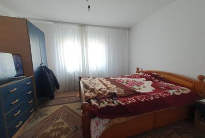 Apartament cu 3 camere în zona Noua, COD 8261 - 2