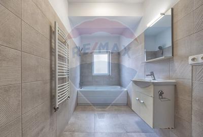 Apartament cu 2 camere decomandat, mobilat în Tractorul - 6