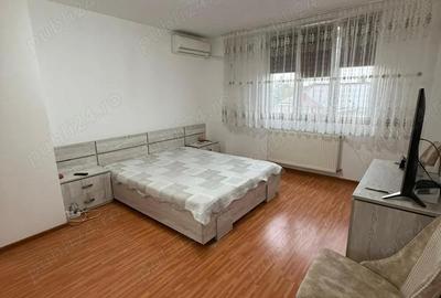 Apartament cu 2 camere decomandat în Girocului - 6