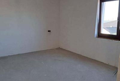 Casă cu 4 camere cu Teren 500 Mp în Odoreu - 7