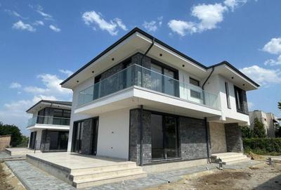 Casă cu 5 camere cu Teren 510 Mp în Central - 3