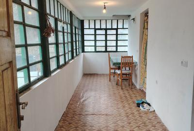 Casă cu 2 camere în Micești - 5