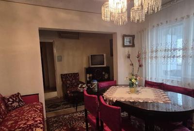 Apartament cu 4 camere semidecomandat în Decebal - 5