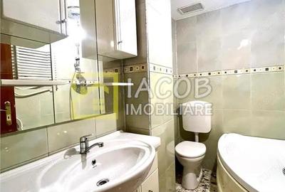 Apartament 3 camere decomandate, etaj 1, str. Narciselor 15, Bacau - 10