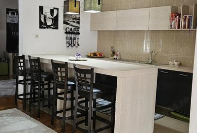 Casă cu Teren 300 Mp în Braytim