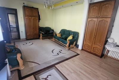 Casă individuală cu 6 camere cu Teren 180 Mp în Vatra Luminoasă - 1