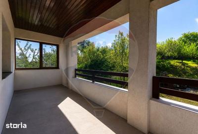 Casă cu 4 camere cu Teren 573 Mp în Satulung - 12