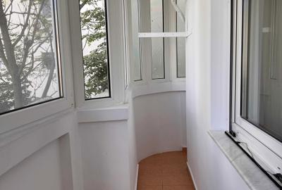 Apartament cu 3 camere decomandat în Vitan - 8