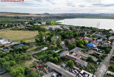Teren de 9000 mp, în Central - 2