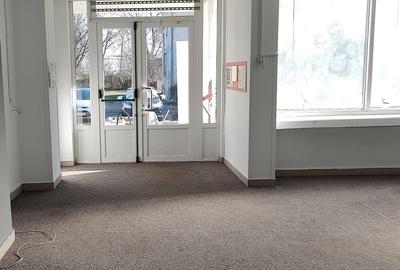 Spațiu comercial, de 245 mp, în Aeroport - 9