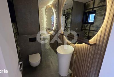 Casă cu 5 camere cu Teren 440 Mp în Central - 1