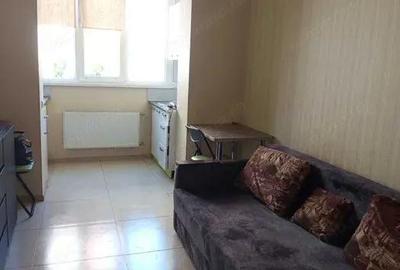 Garsonieră decomandată în Unirii - 1